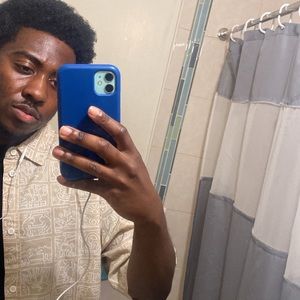 Meet your Posher, Gregory